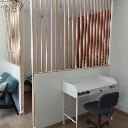 Studio Climatise Et Spacieux Situe Pres Des Parcs Vichy Extérieur photo