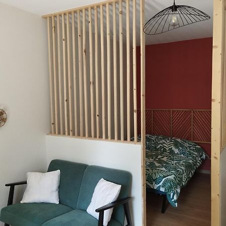 Studio Climatise Et Spacieux Situe Pres Des Parcs Vichy Extérieur photo